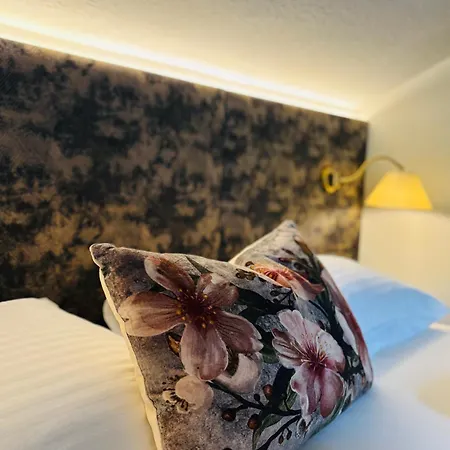 Dahuam In Mit Balkoniterrasse Appartement *